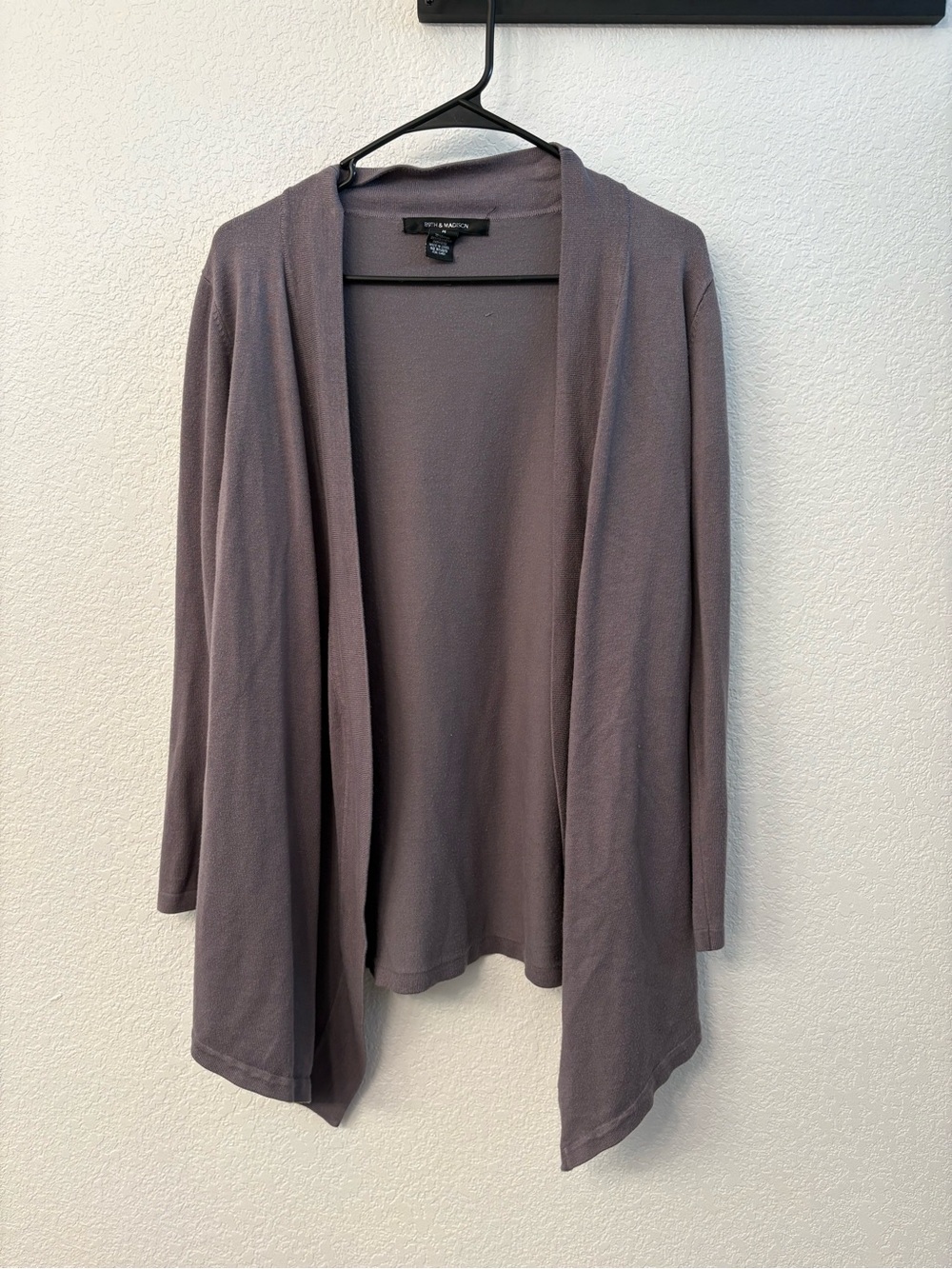 89th & Madison Mauve Open-Front Cardigan